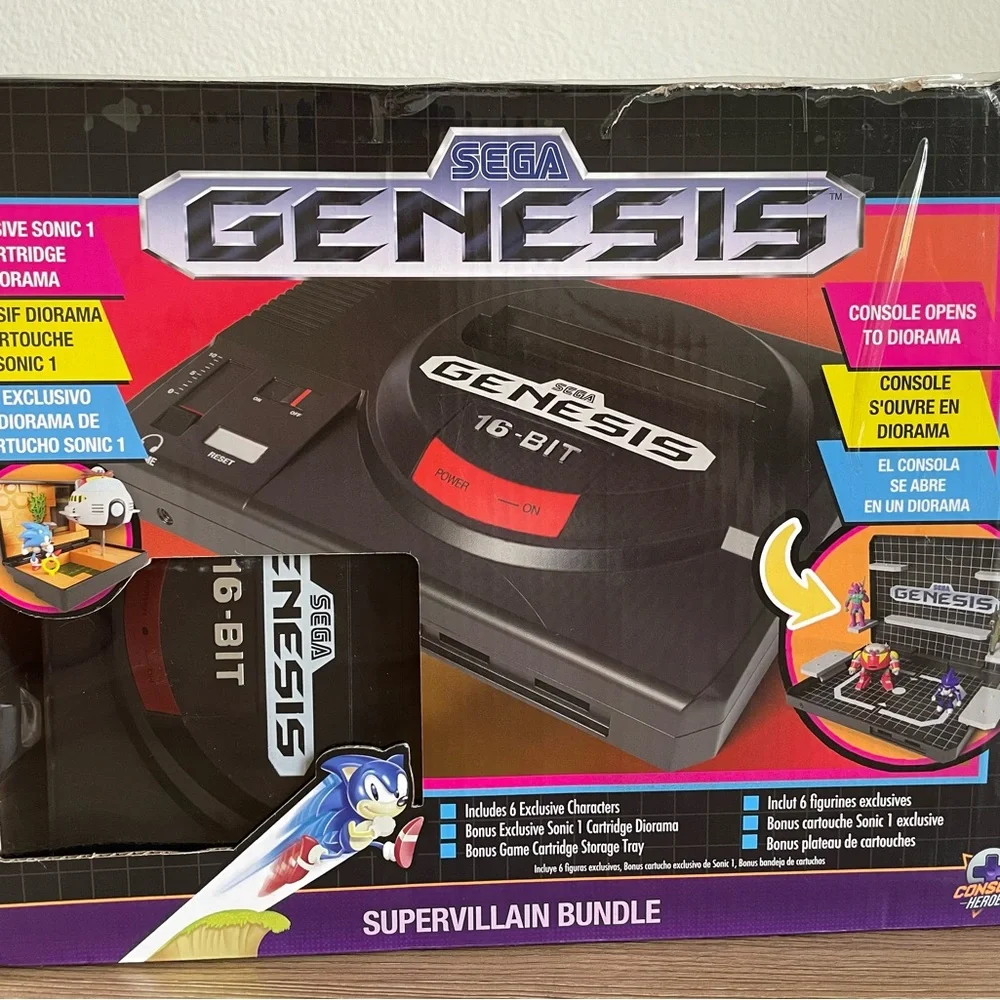 SEGA Genesis DIORAMA Console Heroes Supervillain Bundle - IN HAND NEW / SEALED